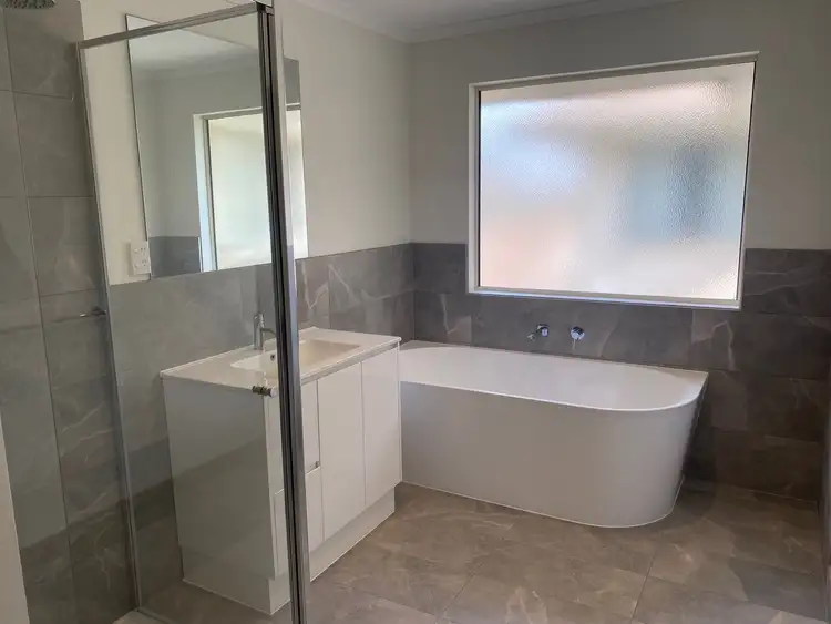 Fifth view of Homely house listing, 6 Sinclair Crescent, Macleod VIC 3085