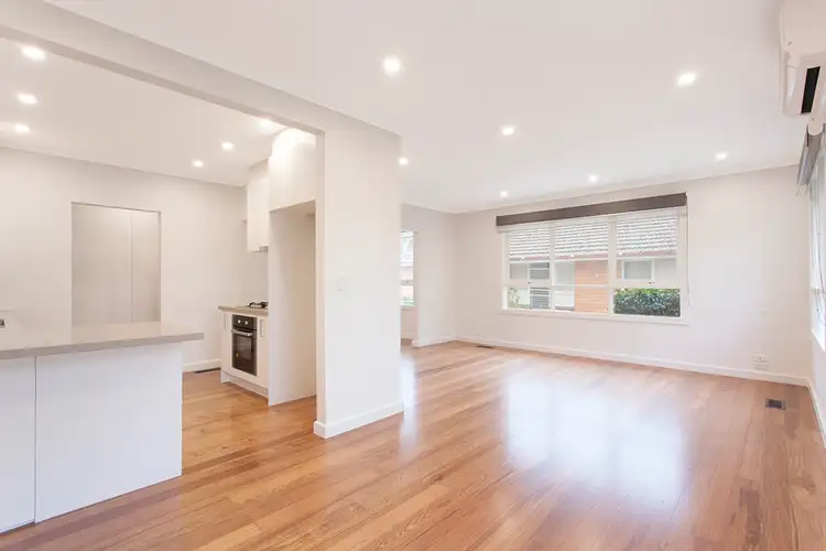 1/216 Kambrook Road, Caulfield VIC 3162