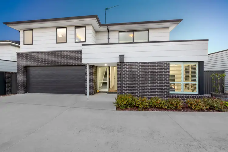 6 Grech Close, Sebastopol VIC 3356