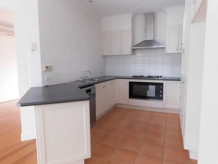 Second view of Homely house listing, 2/24 Ormond Road, Eaglemont VIC 3084