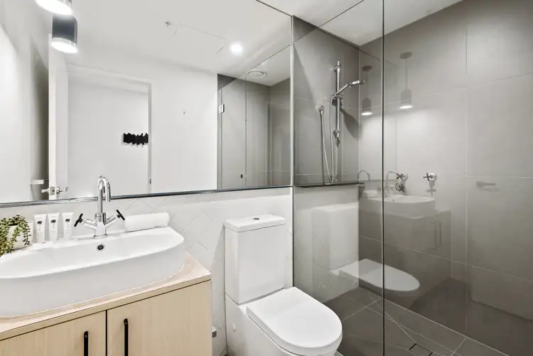 Fourth view of Homely apartment listing, 831/20 Shamrock Street, Abbotsford VIC 3067