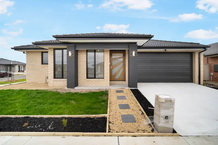 30 Jumps Street, Winter Valley VIC 3358