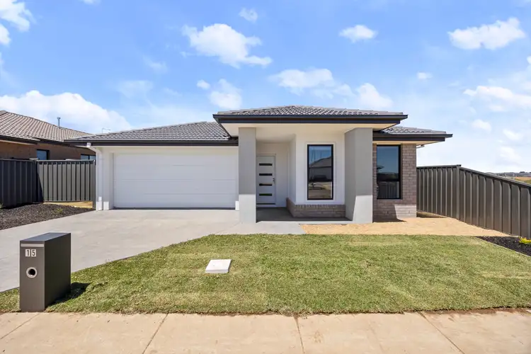 15 Halligan Street, Lucas VIC 3350