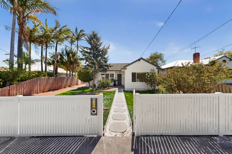 35 Luntar Road, Oakleigh South VIC 3167