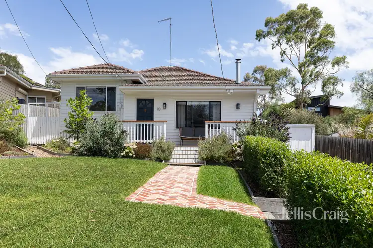 10 York Street, Eltham VIC 3095
