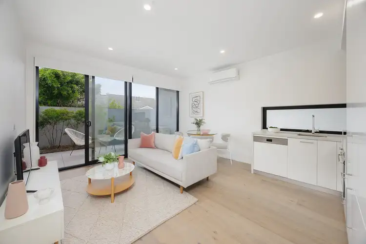 29 Kambrook Road