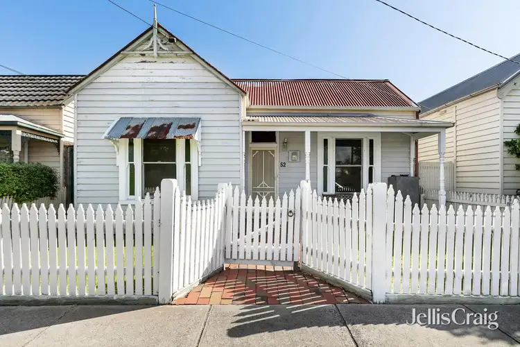 52 Railway Crescent