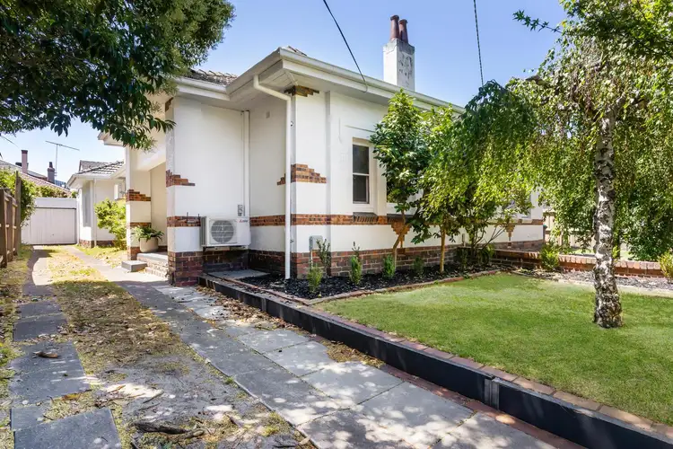 728 Inkerman Road