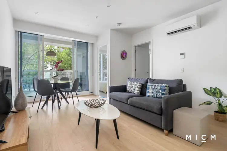 110/111 Canning Street