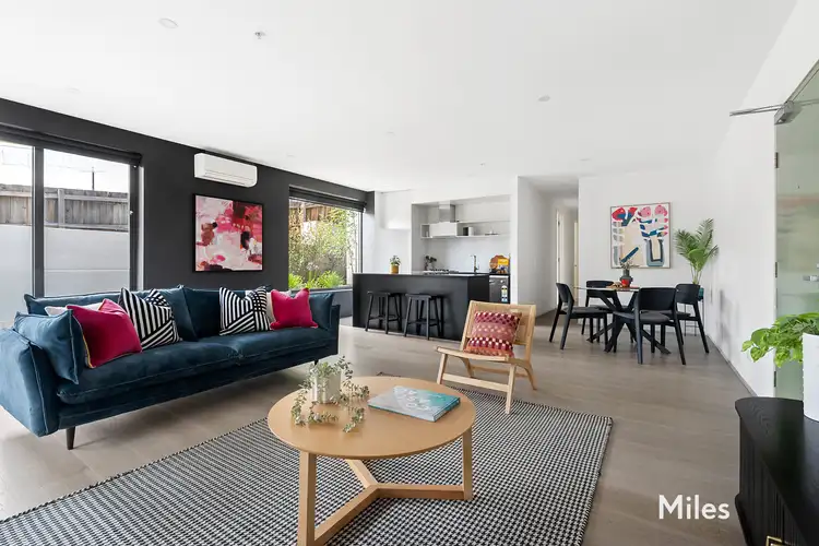 G02/172 Lower Plenty Road