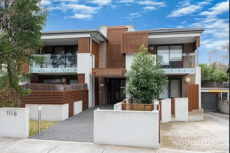1116 Burke Road