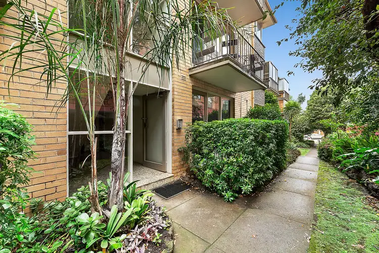 8/492 Glenferrie Road, Hawthorn VIC 3122