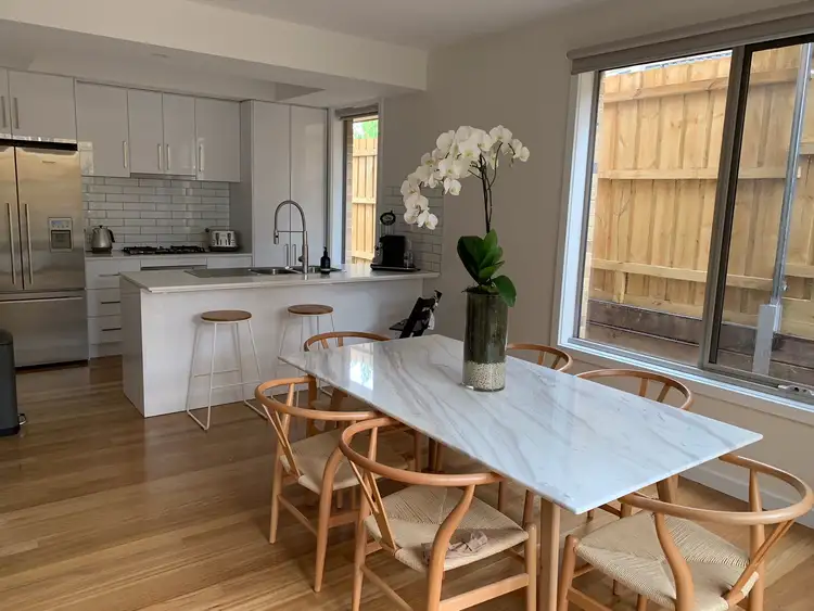 8 Heidelberg-Warrandyte Road