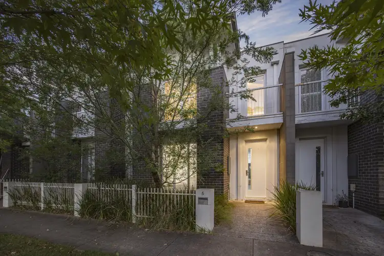 5 Bannister Street