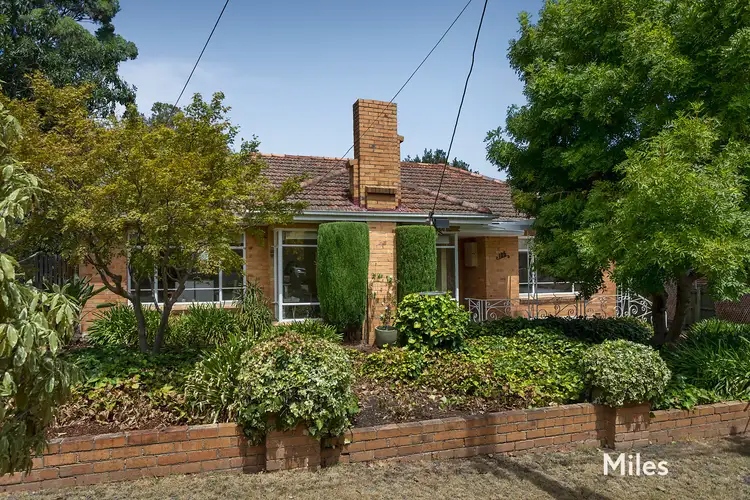 106 St James Road
