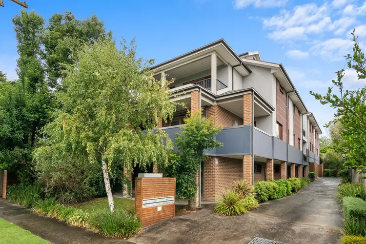4 Springfield Avenue