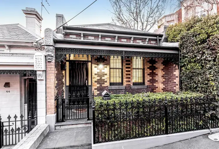 42 Airlie Street
