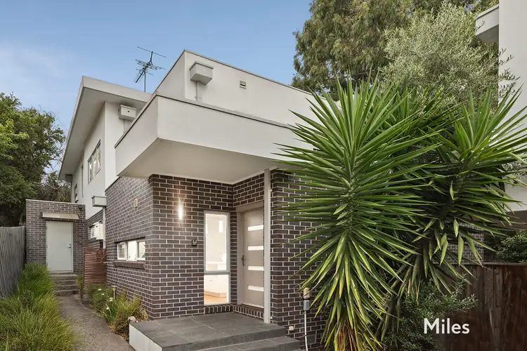 3/8 Donaldson Street
