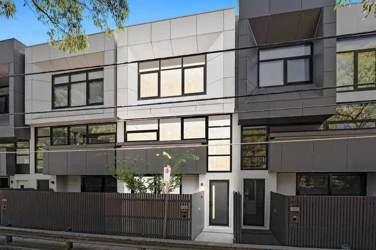 20 Toorak Avenue