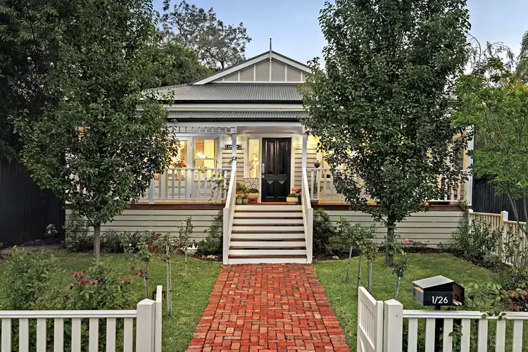 26 Vernon Street
