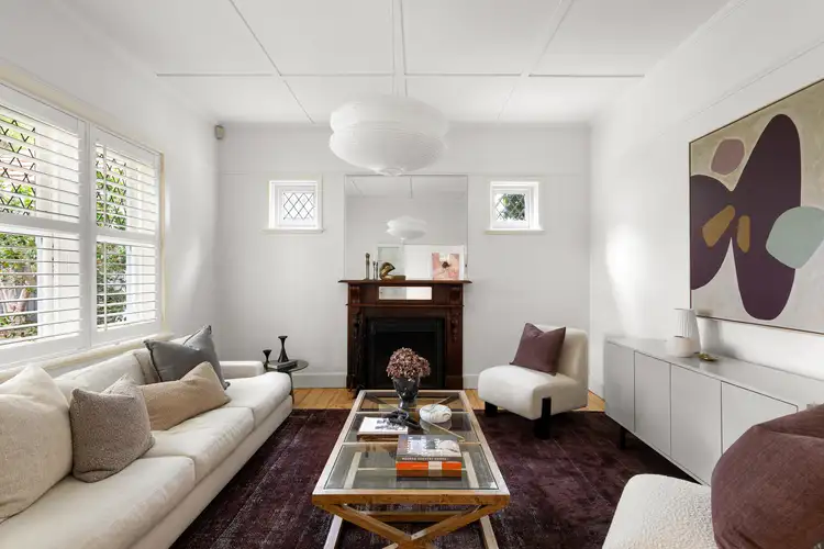 24 Codrington Street