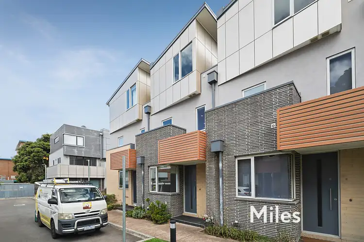 7 Ibis Place