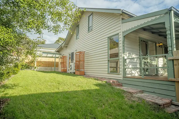 2 Alexandra Road