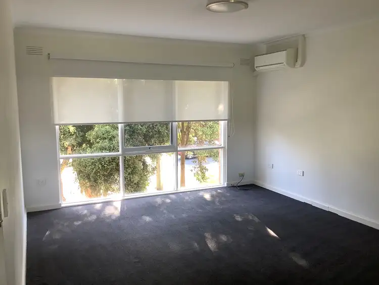 10 Fordham Avenue