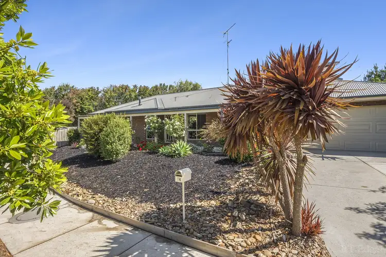 24 Eastwood Crescent
