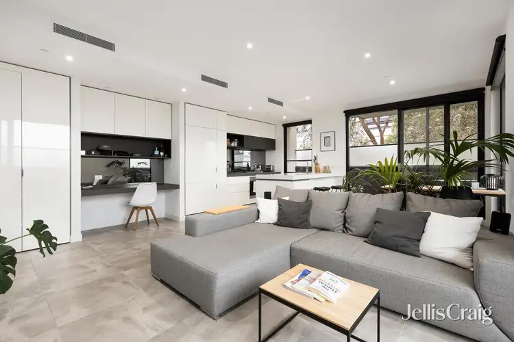 43 Willis Street