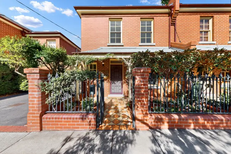 8 James Street