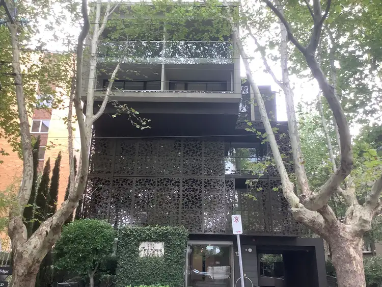 738 Orrong Road