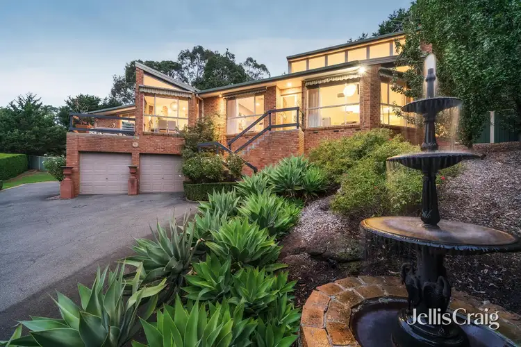 3 Goodlet Place