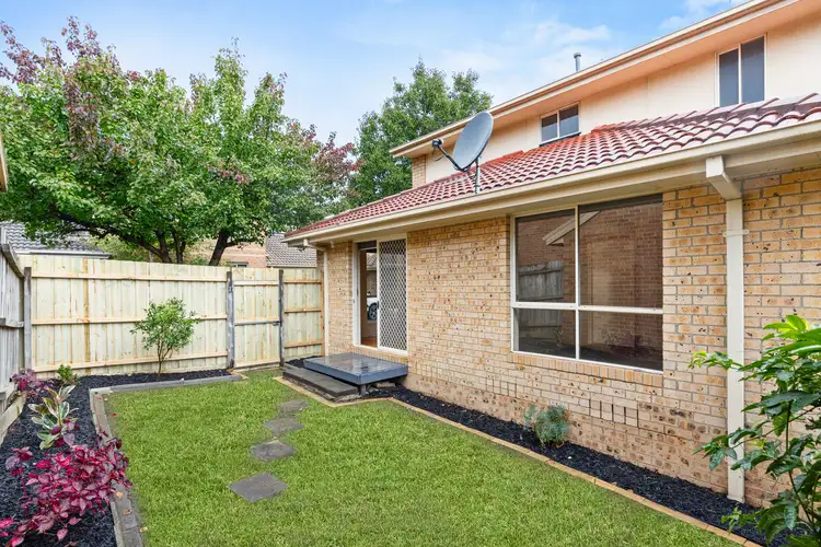 14 Gateway Close