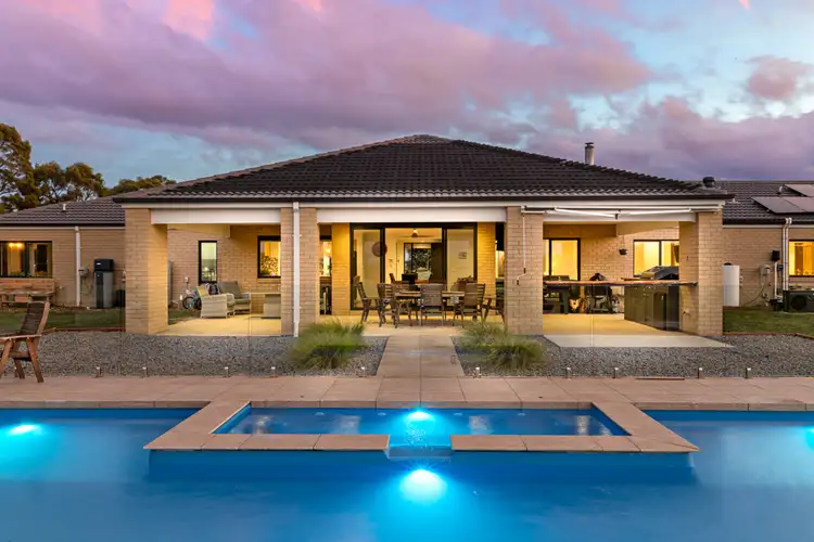 34 Kennedys Road