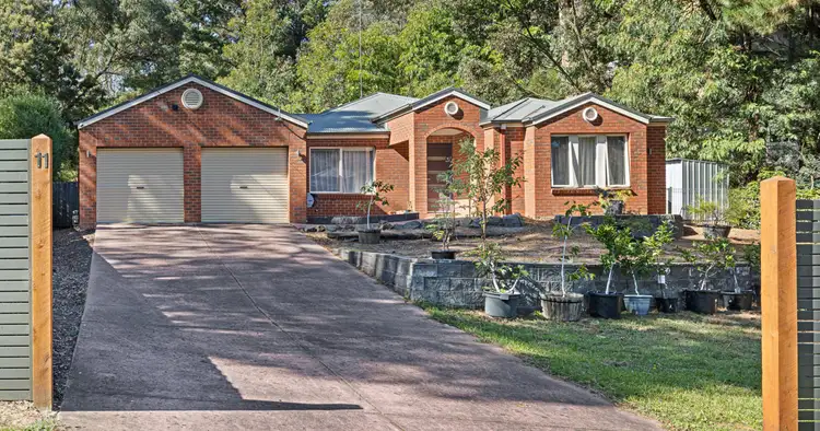 11 Darriwell Drive