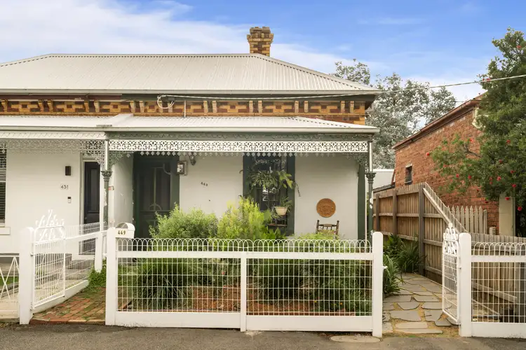 449 Albert Street