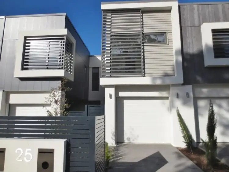 25 Ironbark Crescent