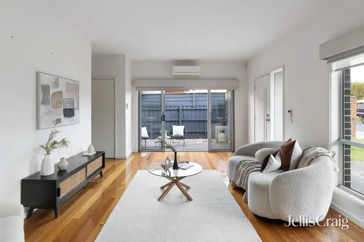 7 Marcia Street