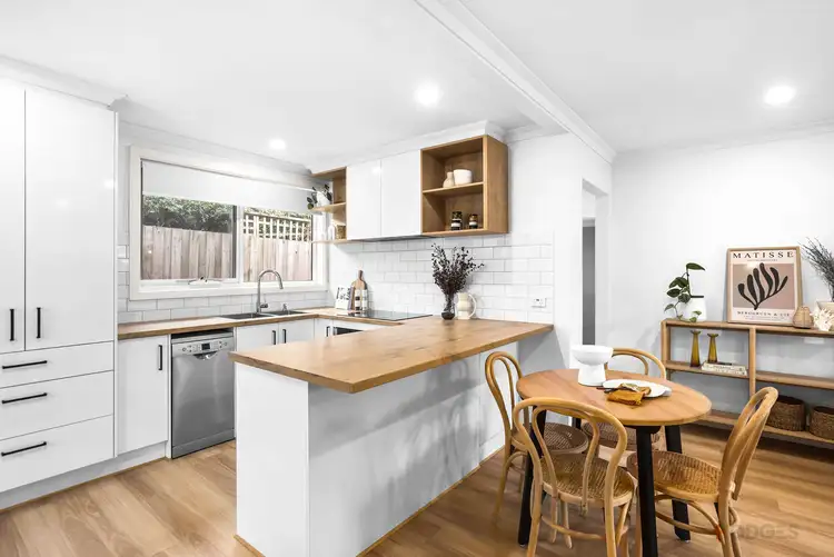 5-7 Collocott Street