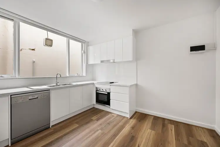 4 Salisbury Avenue