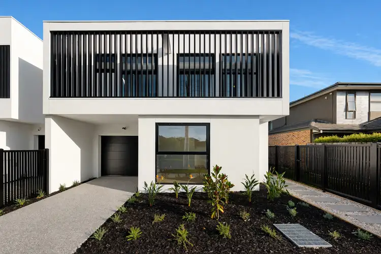 30 Leonie Avenue
