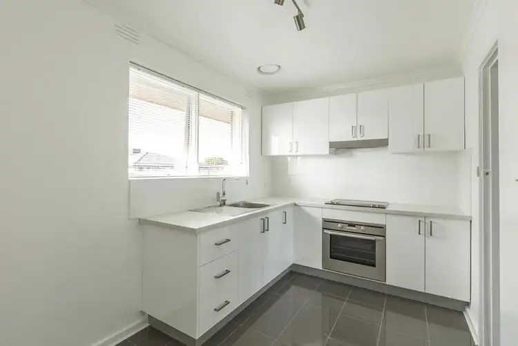 94 Eskdale Road