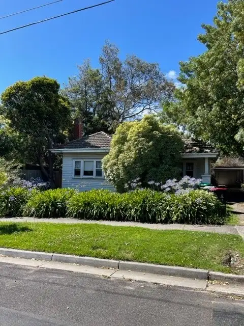 1 Egan Street