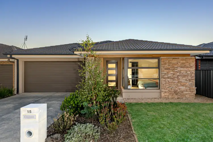 15 Verdale Drive