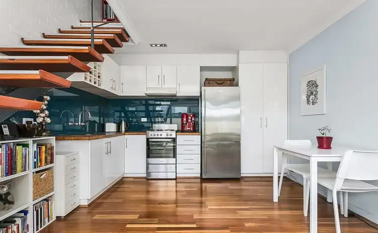 8 Kangaroo Road