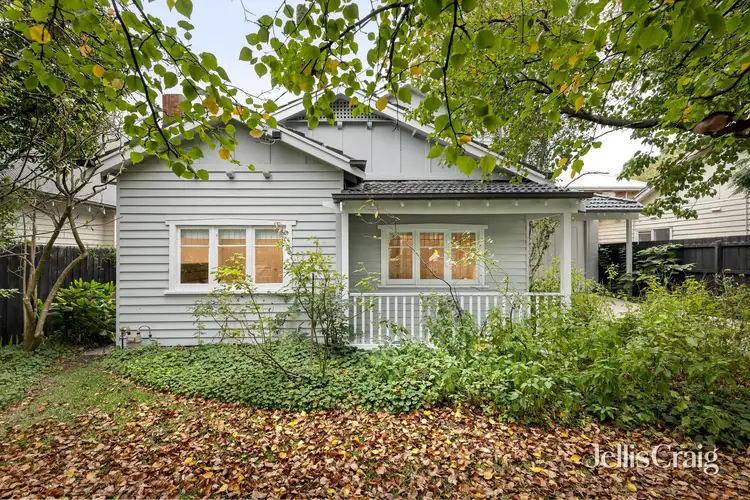 7 Holzer Street
