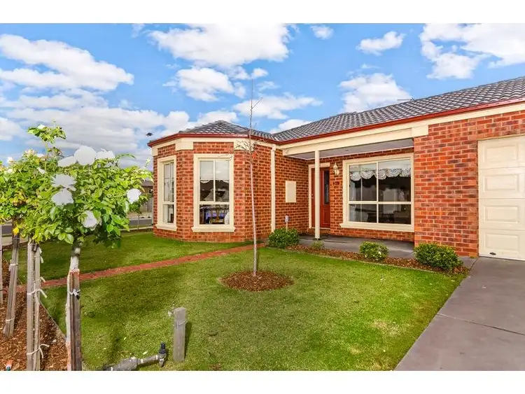 12 Grassland Grove
