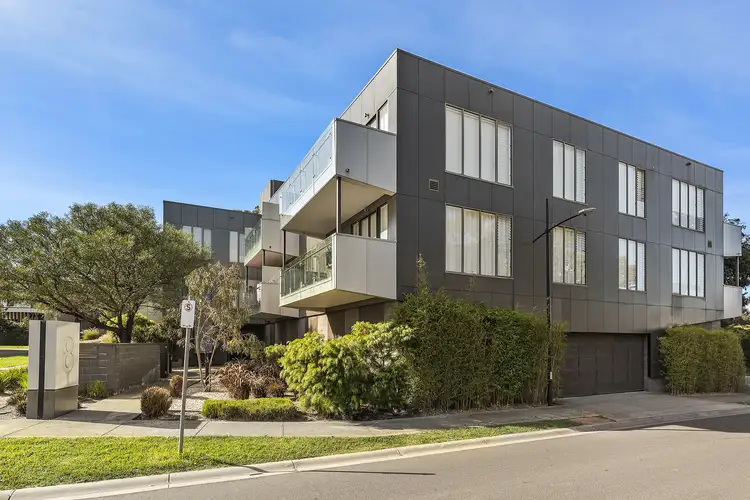 8 Yarra Bing Crescent