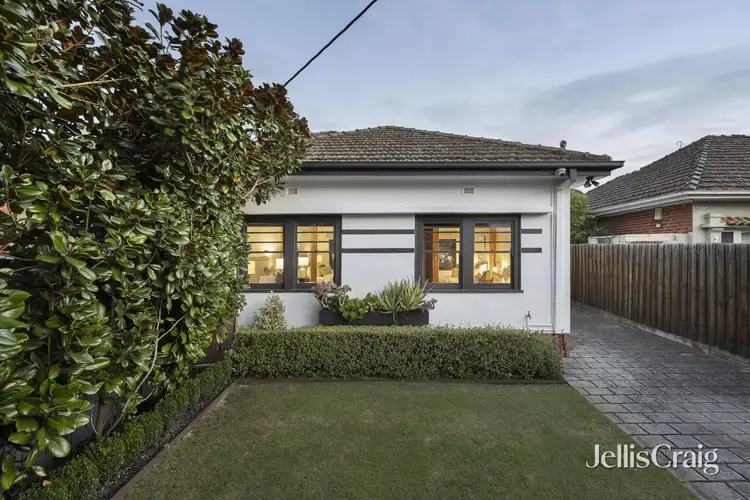 383 Neerim Road